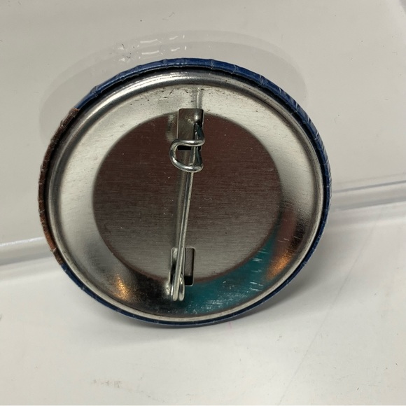 Charlton Heston • Button Pin - Picture 2 of 2